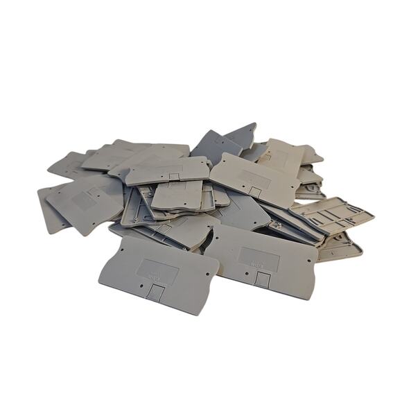 Eaton Cutler Hammer XBACPT6D12 Qty of 49 per Lot END COVER - Picture 1 of 5